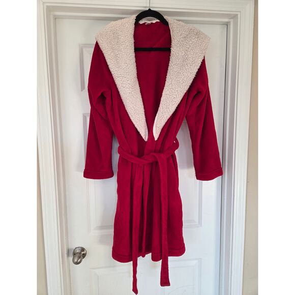 VICTORIA'S SECRET Cozy Plush Sherpa Hooded Robe Red Fleece Bathrobe M/L Lounge - Picture 1 of 3